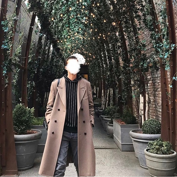 Camel Wool Coat Vintage - Picture 2 of 7